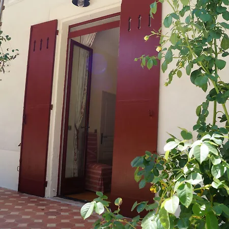 Les Luz - D'hotes Frühstückspension Uzeste