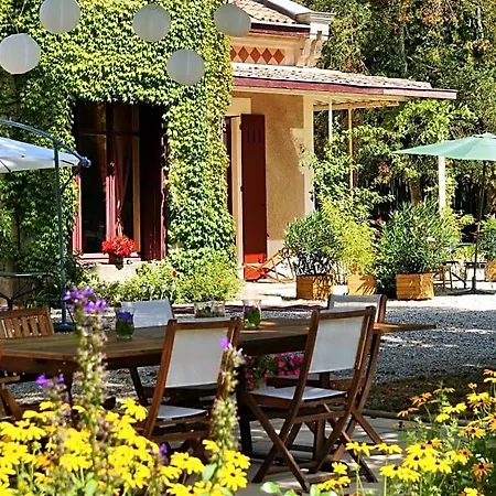 Les Luz - D'hotes 4* Uzeste