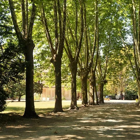 Les Luz - D'hotes Frühstückspension Uzeste