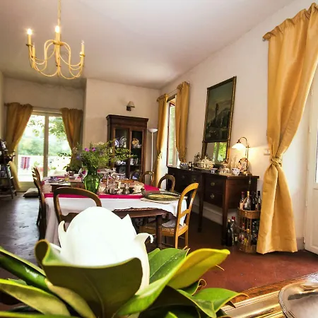 Frühstückspension Les Luz - D'hotes 4*
