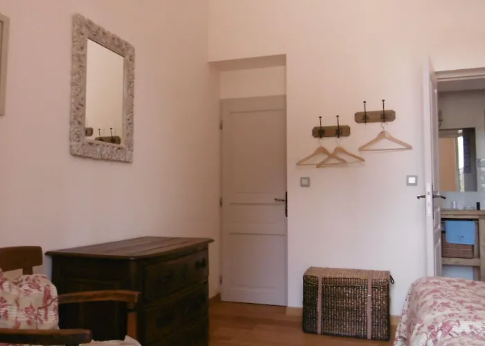 Les Luz - D'hotes 3*